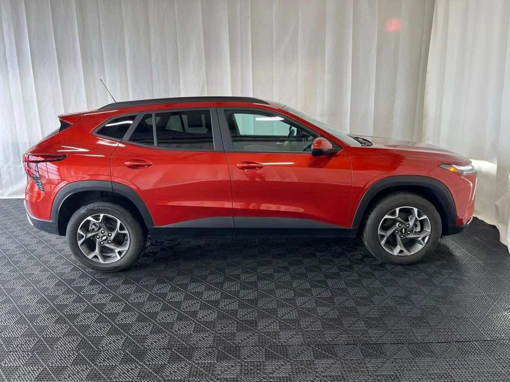 Used 2024 Orange Metallic Chevrolet LT image 2