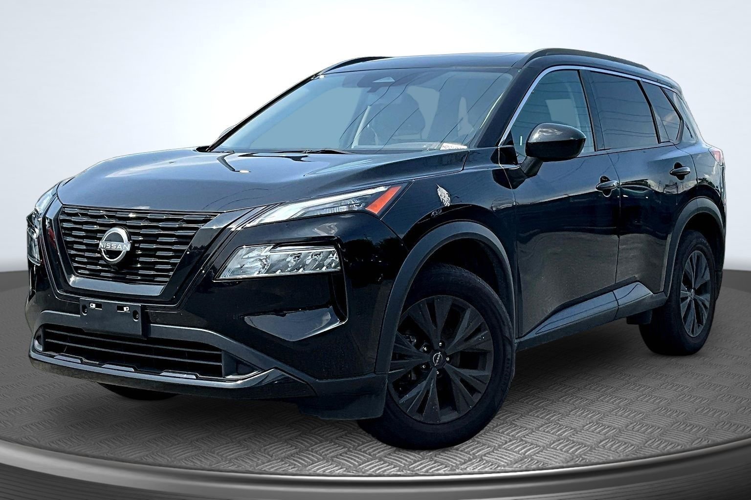 Used 2023 Black Nissan SV image 1