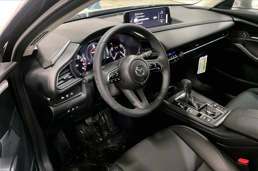 2026 MAZDA CX-30 - Image 7