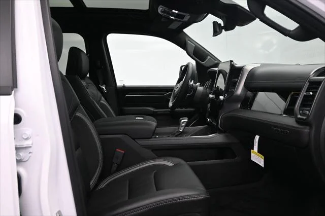 2026 RAM 1500 RHO - Photo 12