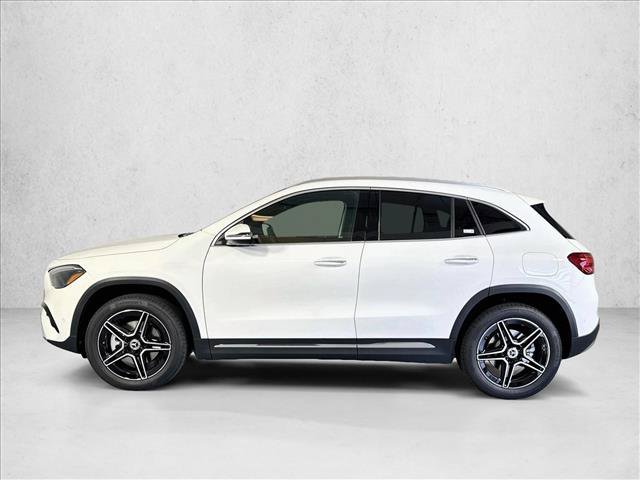 New 2026 Polar White Mercedes-Benz GLA 250 image 38