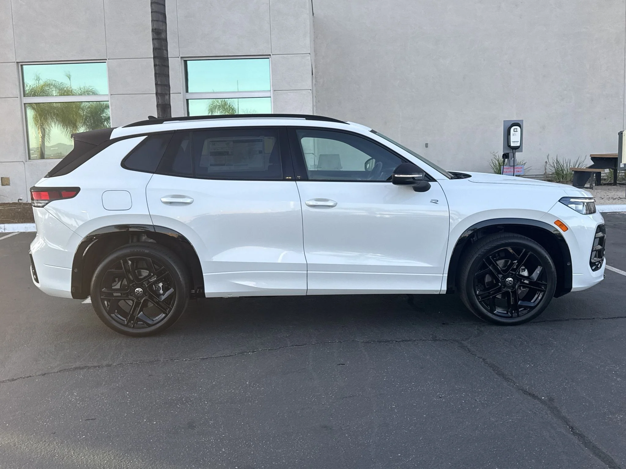 New 2026 Opal White Pearl Volkswagen SE R-Line Black image 8