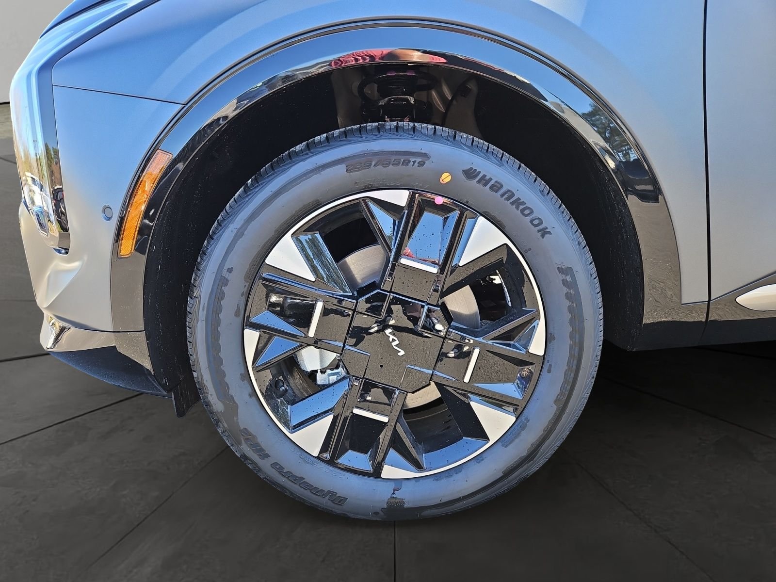 New 2026 Shadow Matte Gray Kia SX Prestige image 14