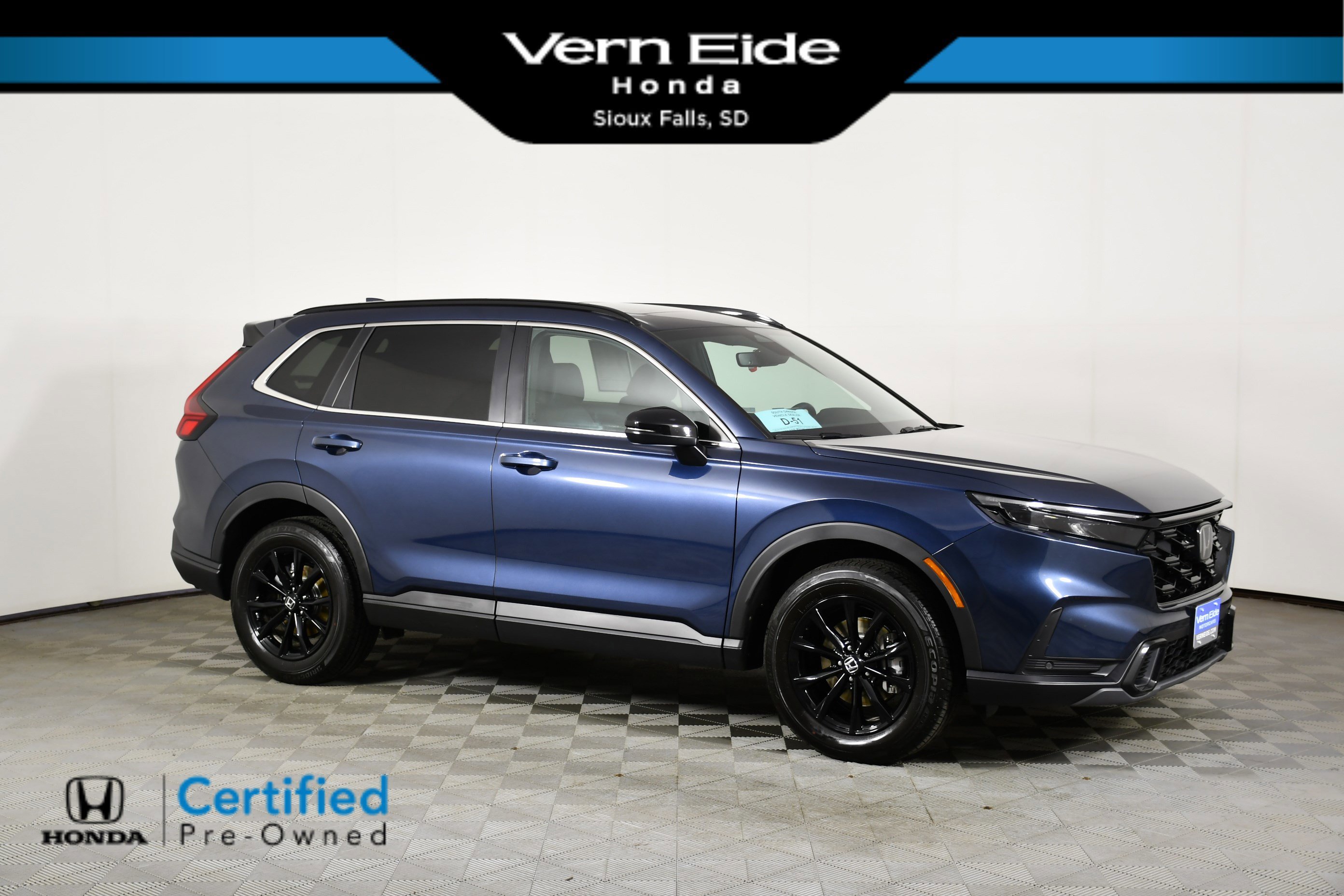 2024 Honda CR-V Hybrid Sport-L AWD's photo