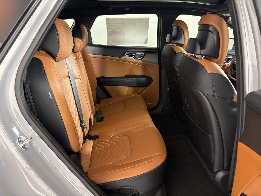 New 2026 Wolf Gray Kia X-Line image 43