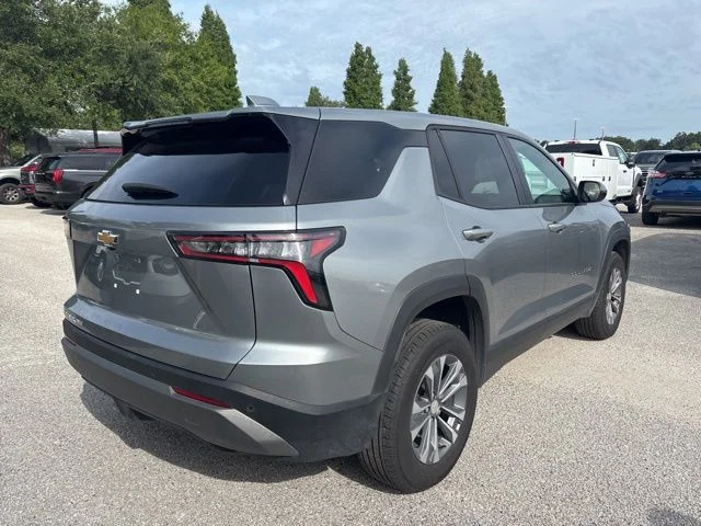 Used 2025 Gray Chevrolet LT image 5