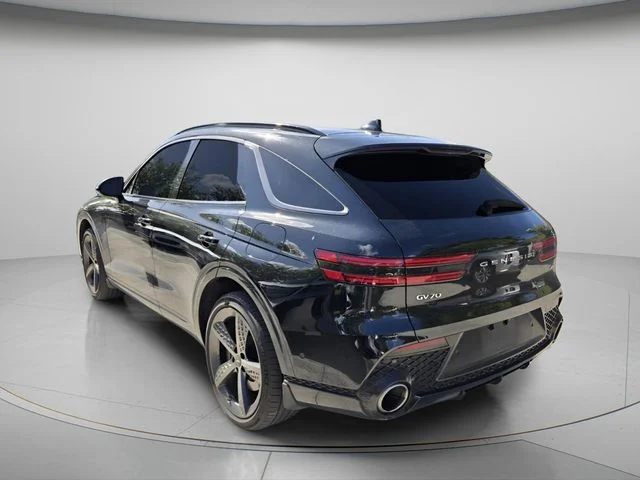Used 2023 Black Genesis 2.5T image 4