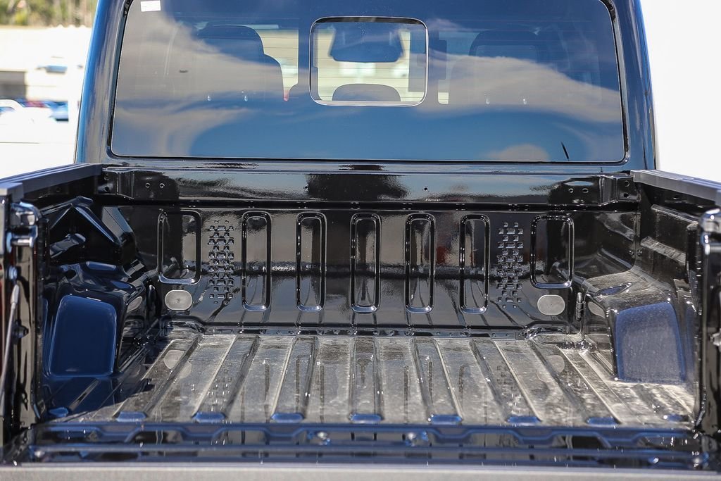 New 2026 Black Clearcoat Jeep Rubicon image 26