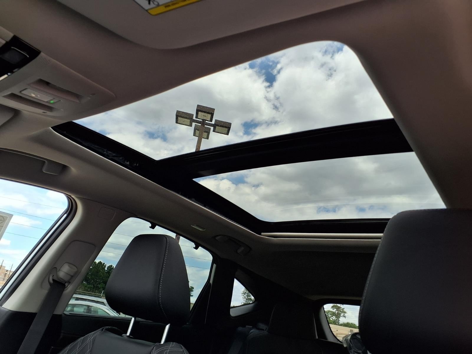 2026 Nissan Murano Platinum White at Robbins Nissan