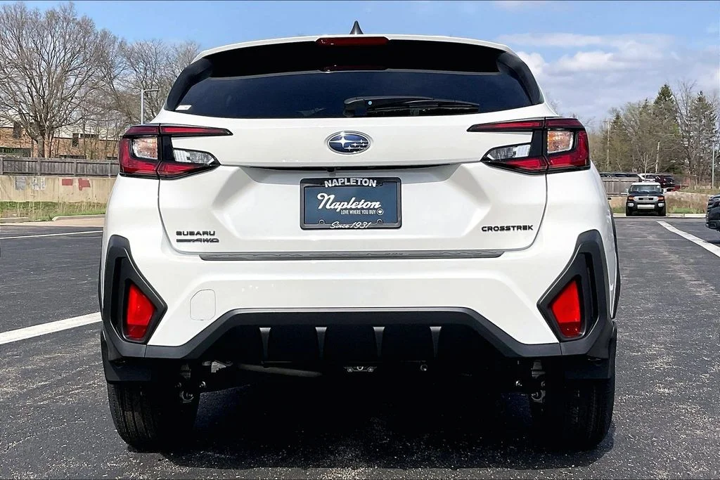 New 2026 CRYSTAL WHITE PEARL Subaru Base image 4