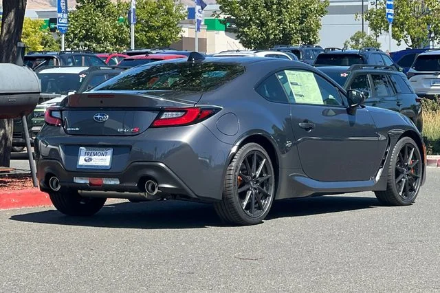 New 2026 MAGNETITE GRAY METALLIC Subaru tS image 4