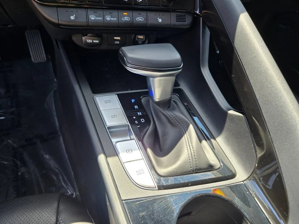 Used 2022 Intense Blue Hyundai Limited image 22