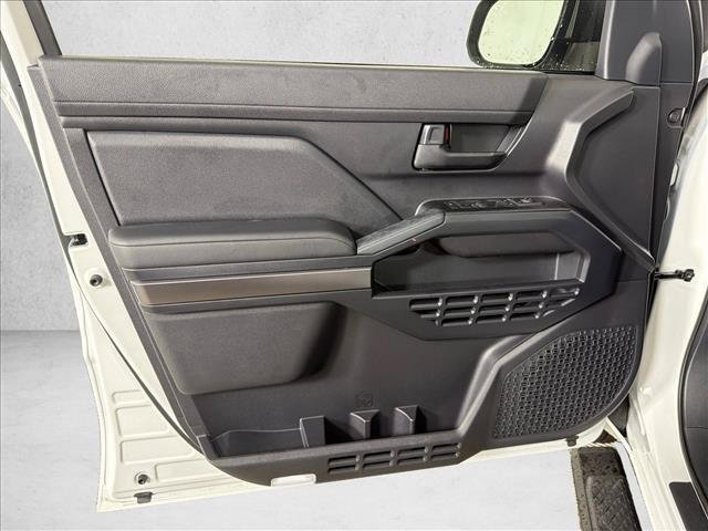 Certified Used 2025 ICE CAP Toyota  image 10