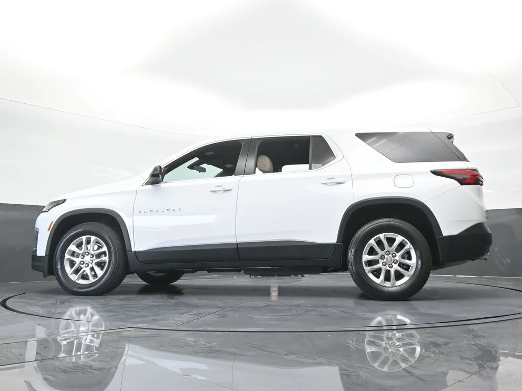 Used 2022 Summit White Chevrolet LS image 54
