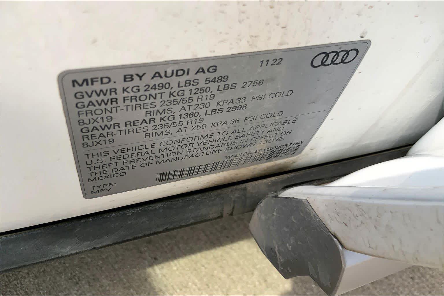 Used 2023 Ibis White Audi S line Premium Plus image 32