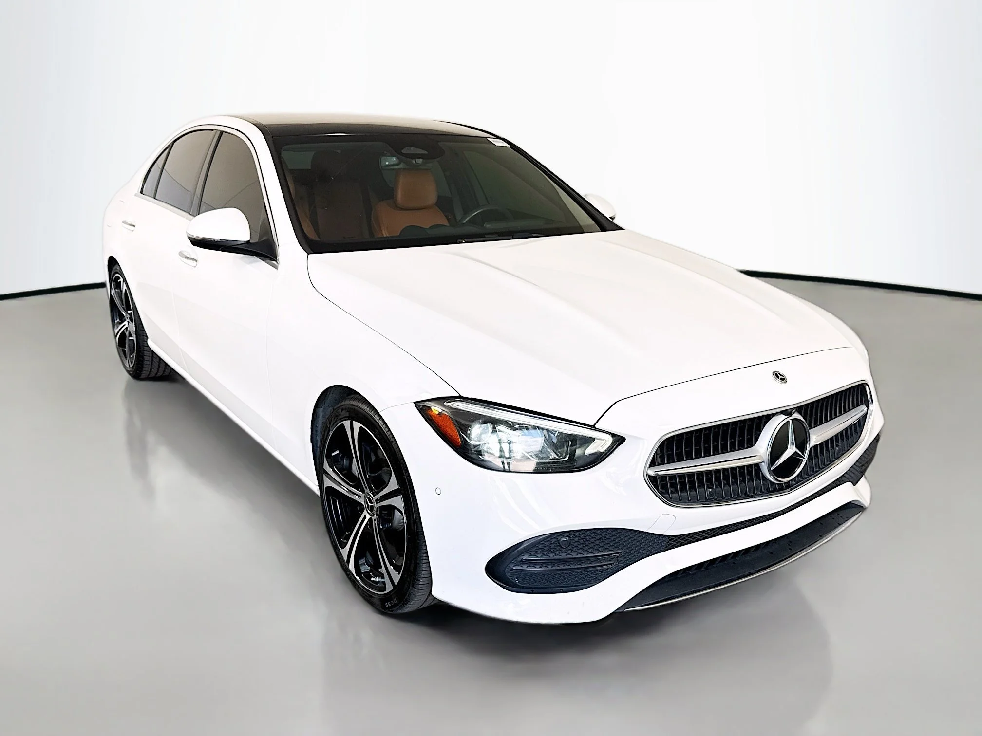 Used 2022 Polar White Mercedes-Benz C 300 image 1