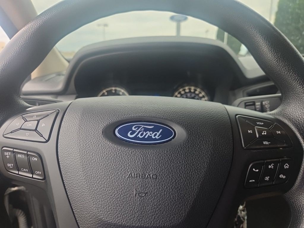 Used 2019 Magnetic Ford XL image 13