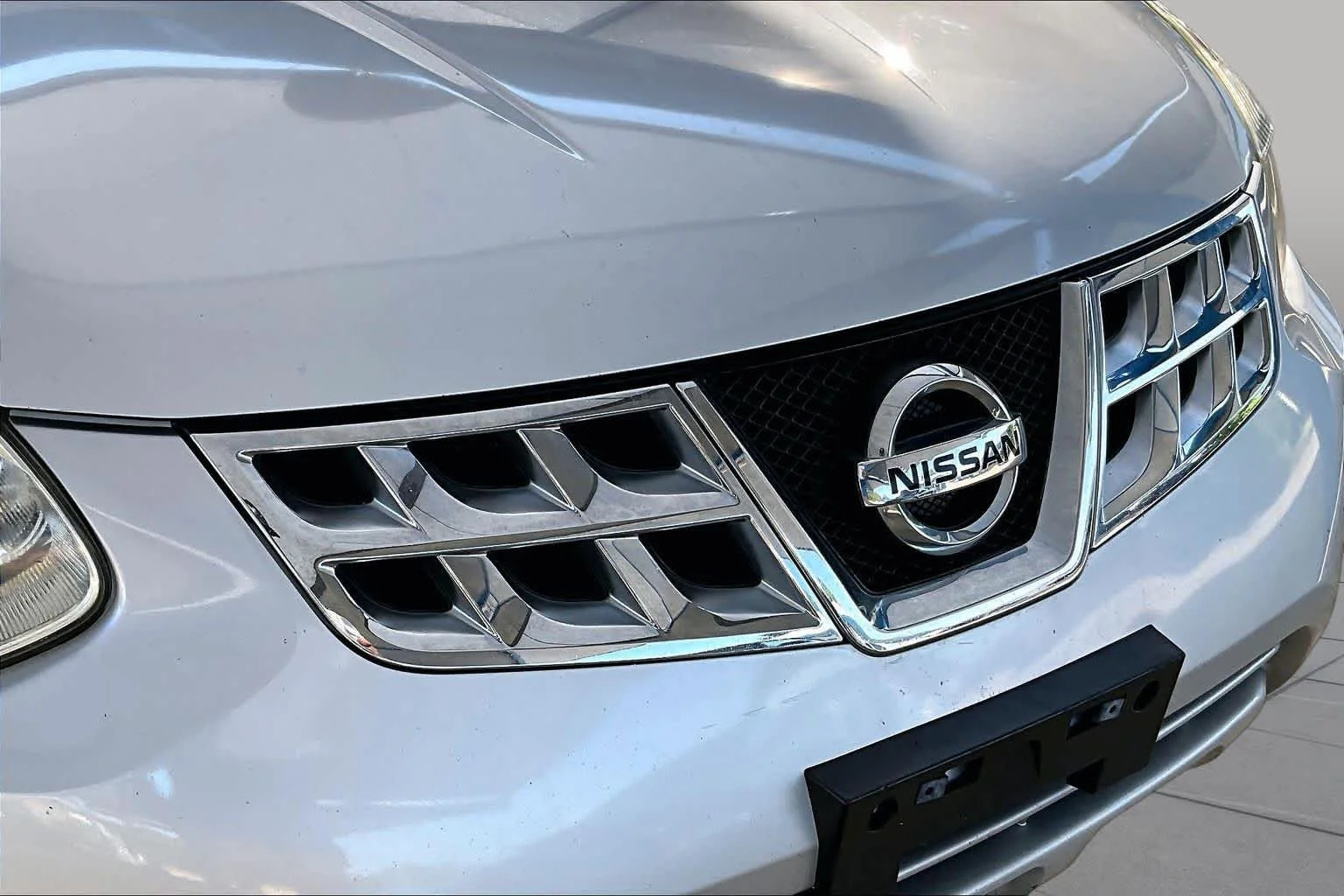 Used 2013 Brilliant Silver Nissan SV image 30
