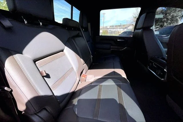 Used 2023 Red GMC Denali image 28