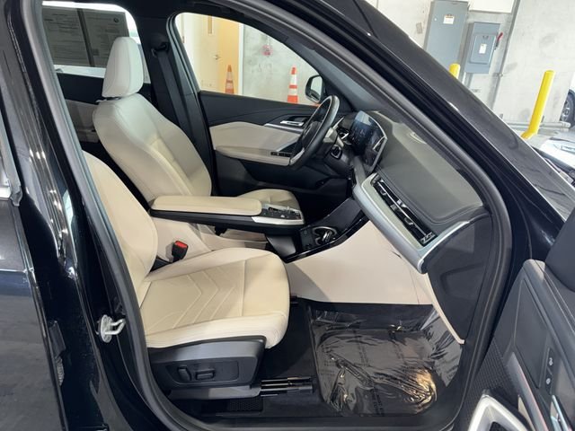 Certified Used 2025 Black Sapphire Metallic BMW xDrive28i image 10