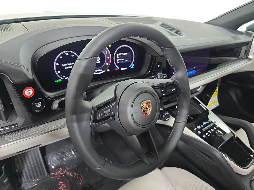 New 2026 Arctic Grey Porsche S image 4