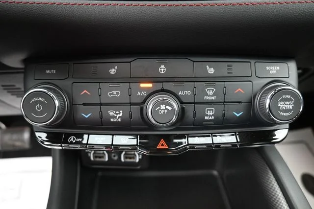 New 2026 Vapor Gray Exterior Paint Dodge GT image 25