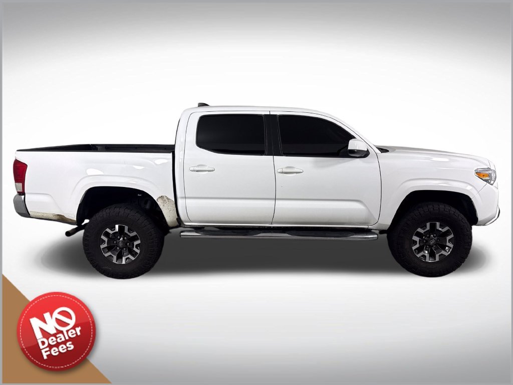 Used 2016 White Toyota SR image 2
