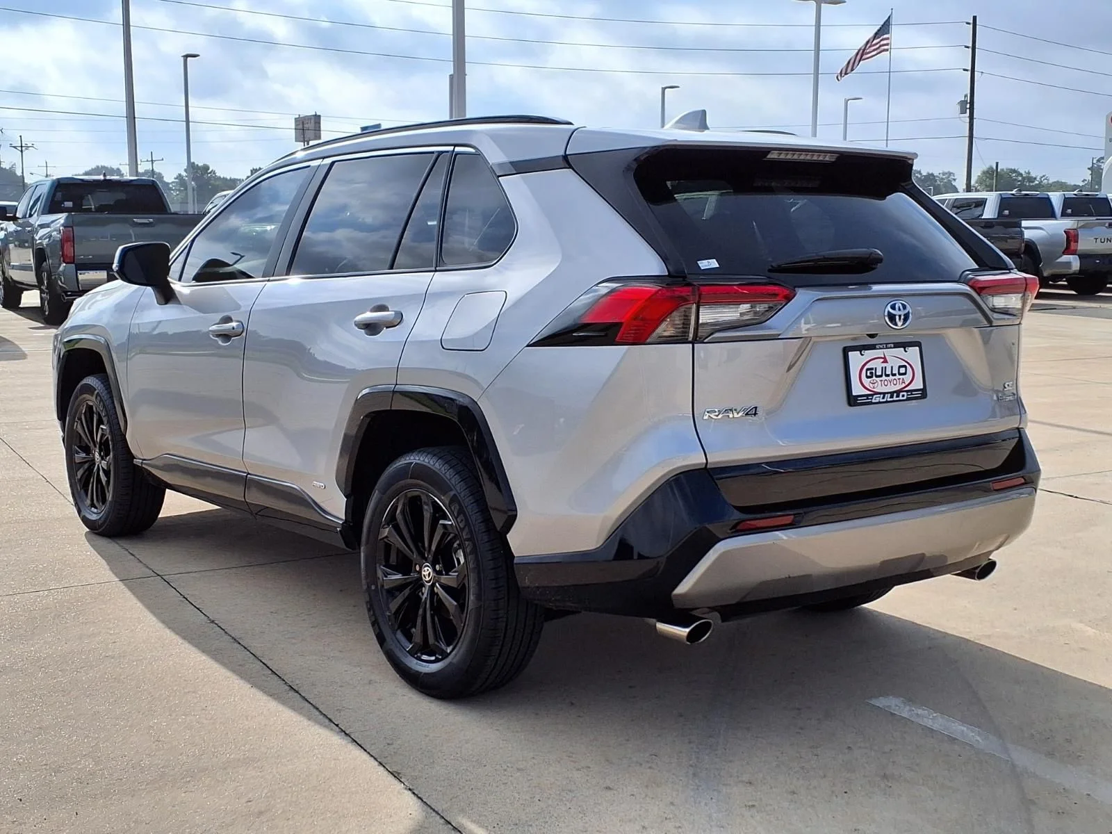 Certified Used 2022 Silver Toyota SE image 2