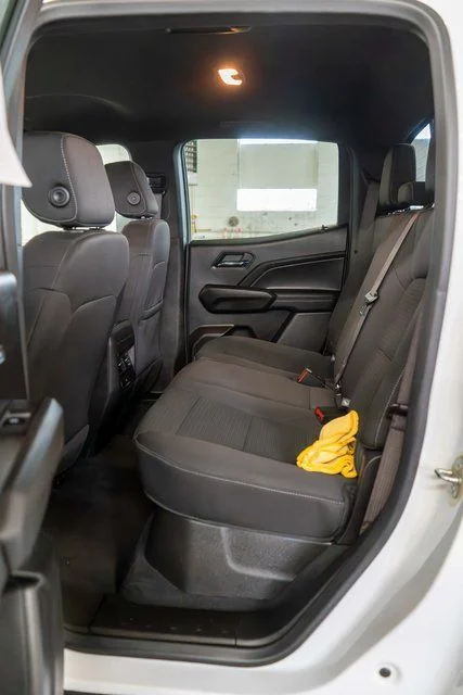 Used 2023 White Chevrolet LT image 11