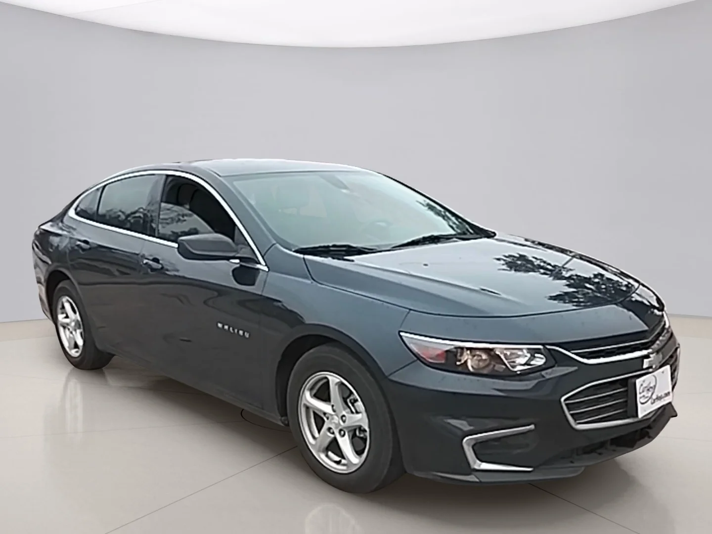 Used 2018 Blue Chevrolet LS image 7