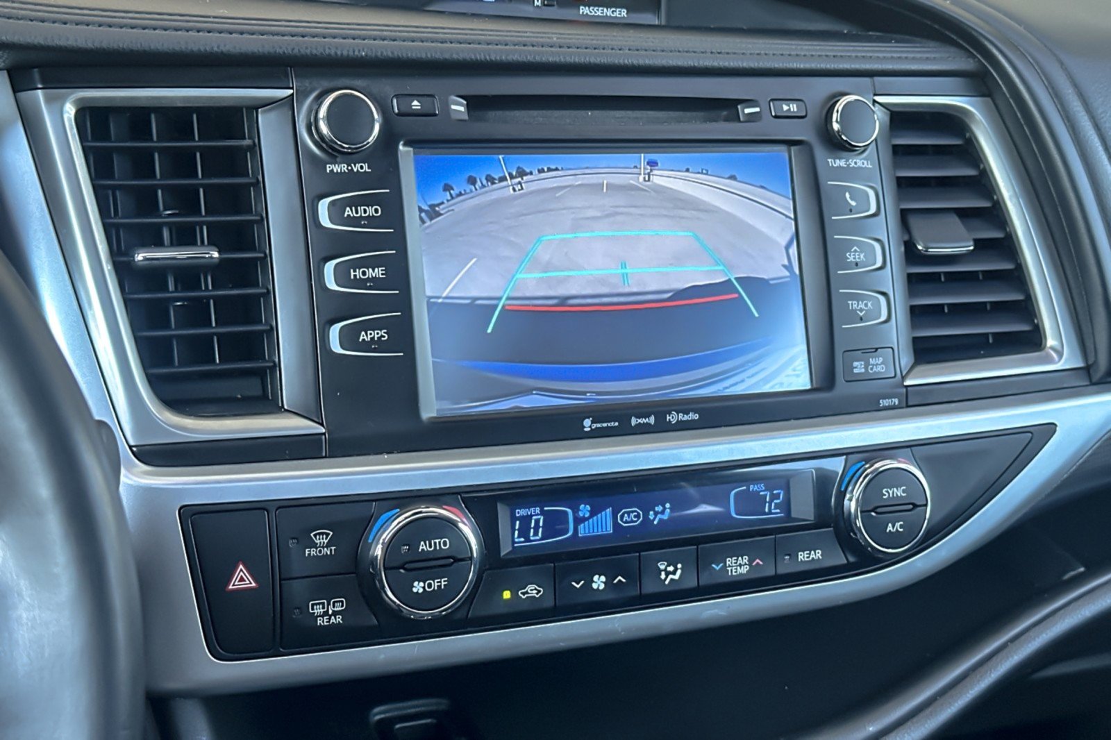 Used 2018 CELESTIAL SILVER MET Toyota SE image 20