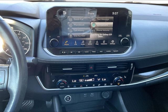 Used 2023 White Nissan SL image 30