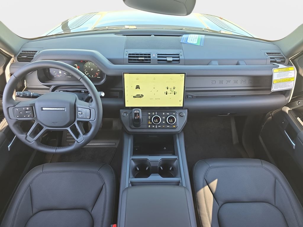 New 2026 Carpathian Grey Land Rover X-Dynamic SE image 9
