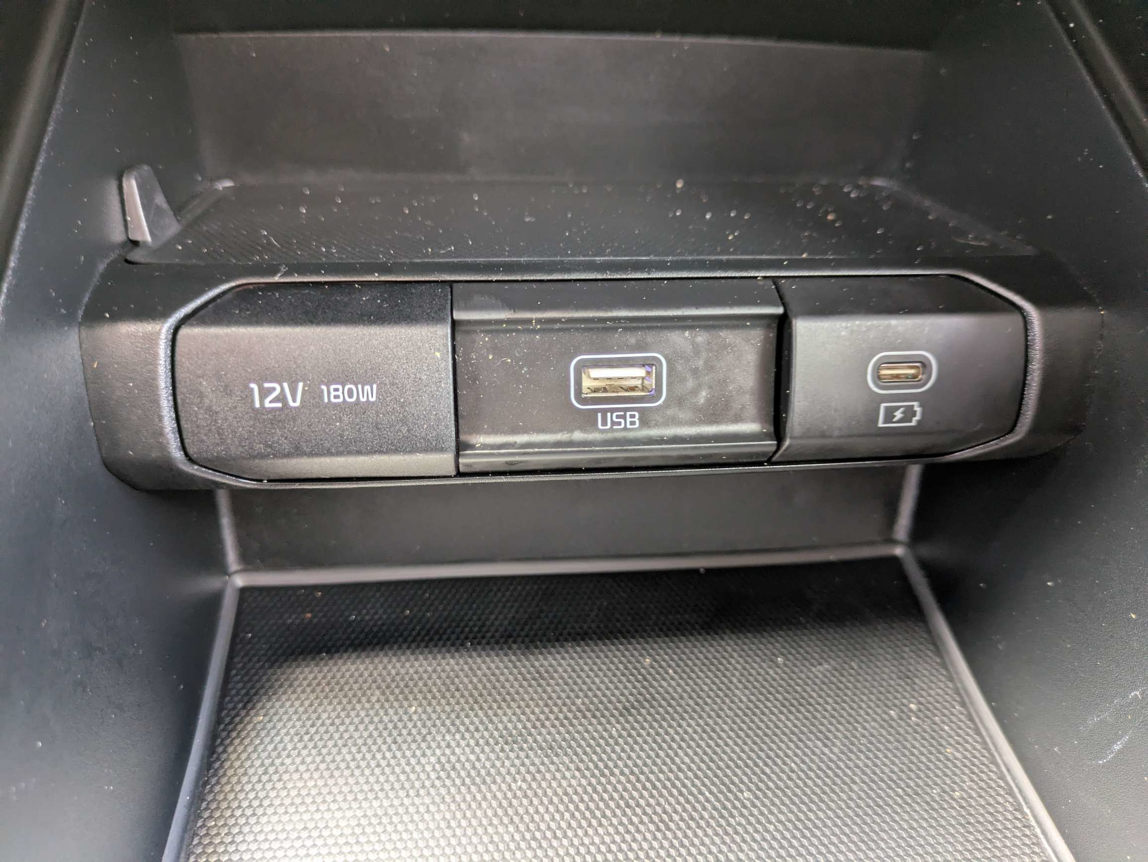 Certified Used 2024 Gravity Gray Kia LX image 28
