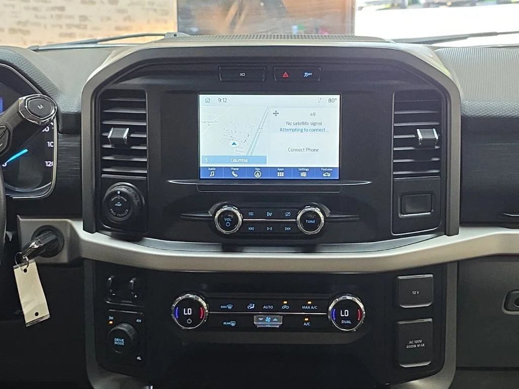 Used 2021 White Ford XLT image 22