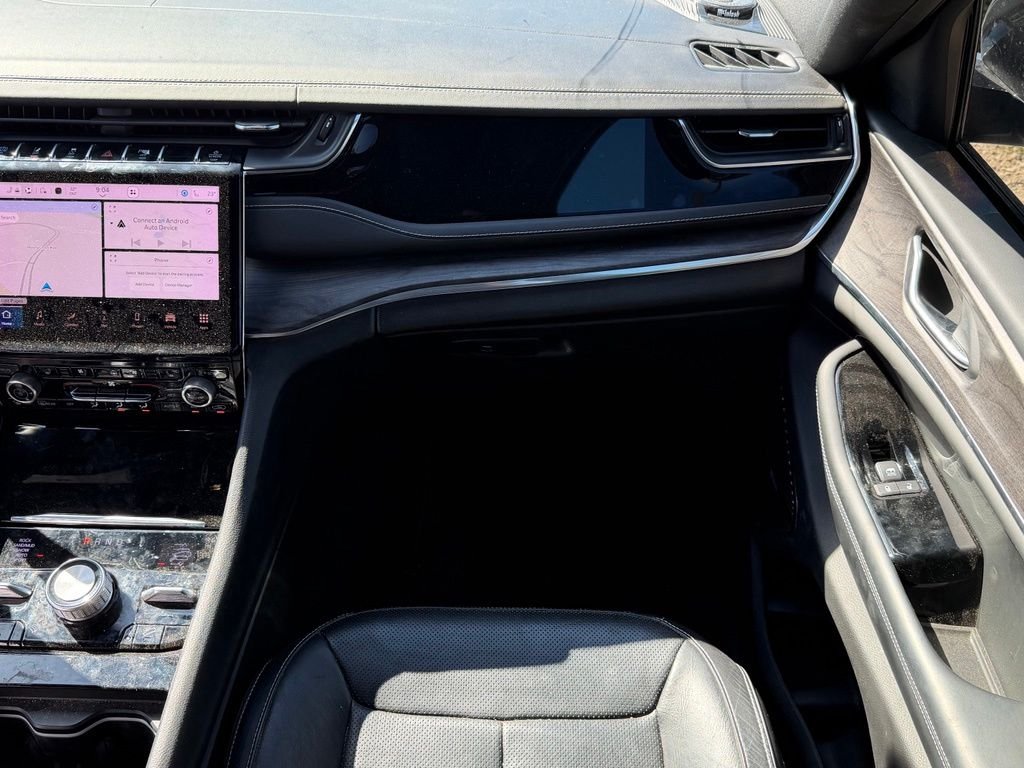 Used 2023 White Jeep Overland 4xe image 12