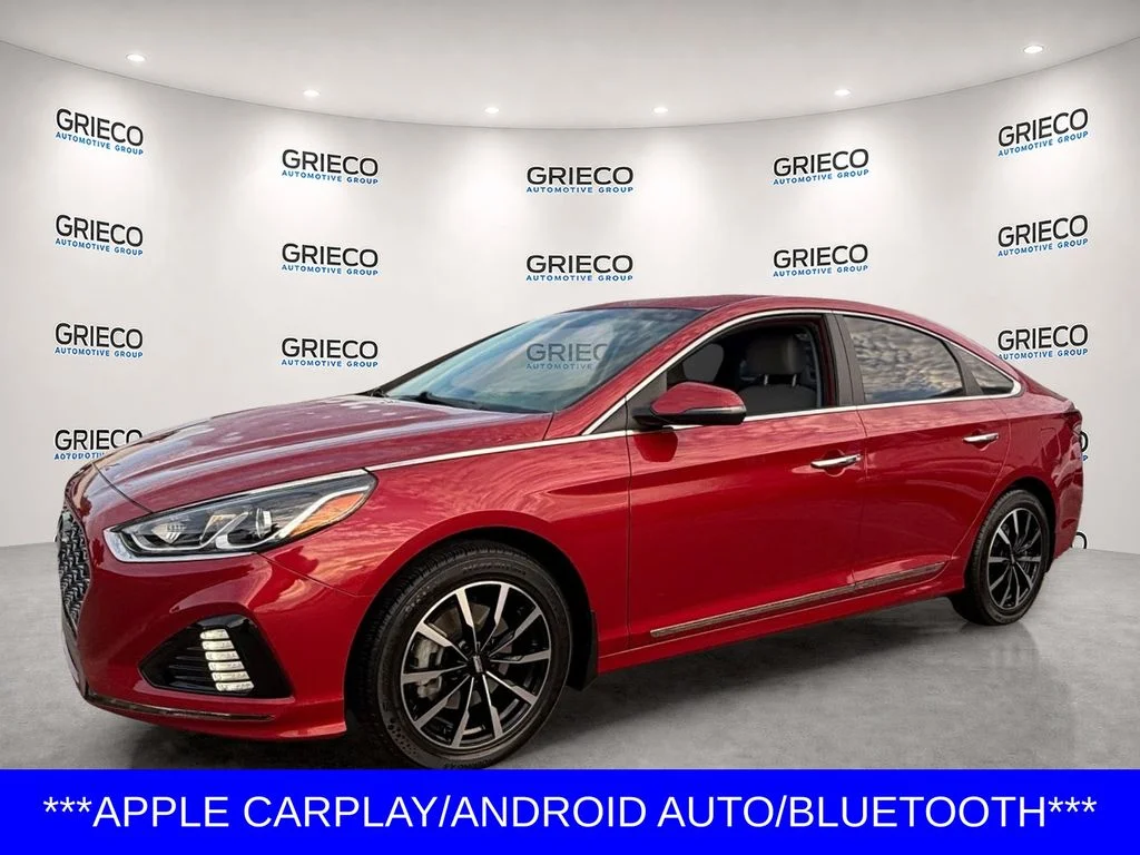Used 2019 Red Hyundai SEL image 3