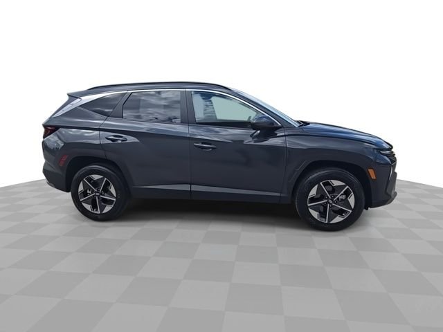 Used 2026 Gray Hyundai SEL image 9
