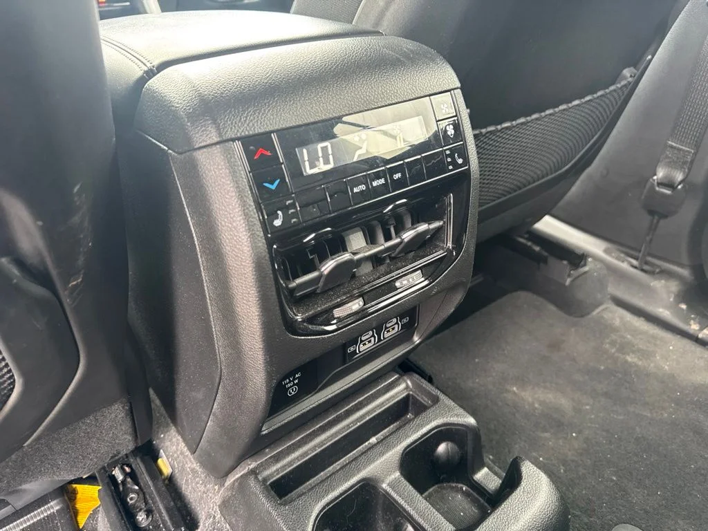Used 2023 Red Jeep Limited image 14