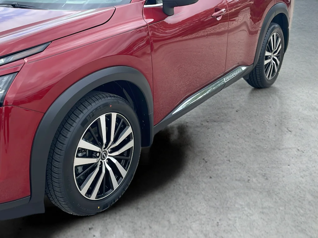 Used 2023 Red Nissan Platinum image 42