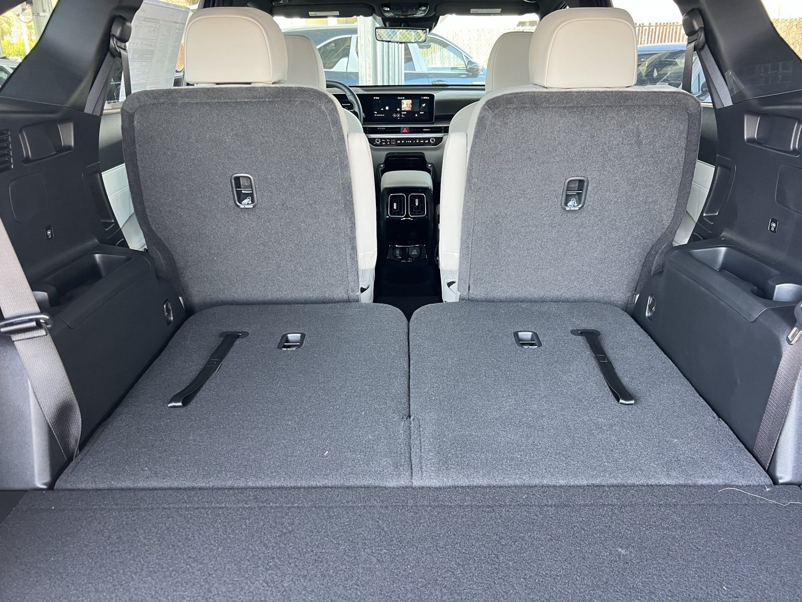 New 2026 Volcanic Sand Kia X-Line SX Prestige AWD image 17