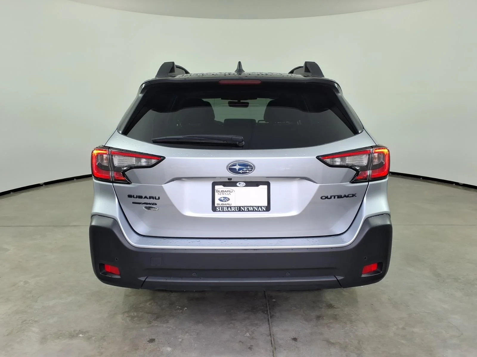 Certified Used 2025 Ice Silver Metallic Subaru Onyx Edition image 14