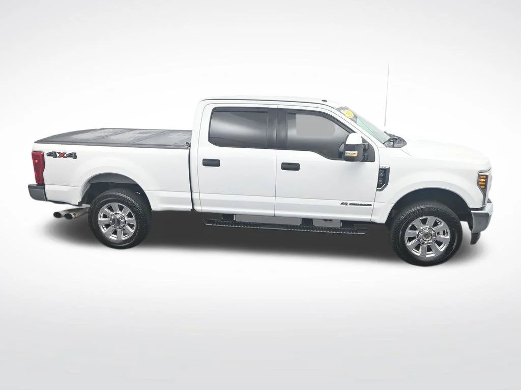 Used 2019 Oxford White Ford XLT image 39