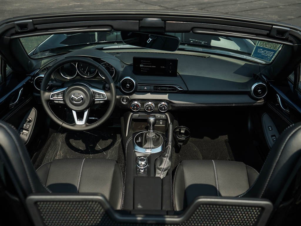 2025 Mazda MX-5 Miata Grand Touring - Photo 10