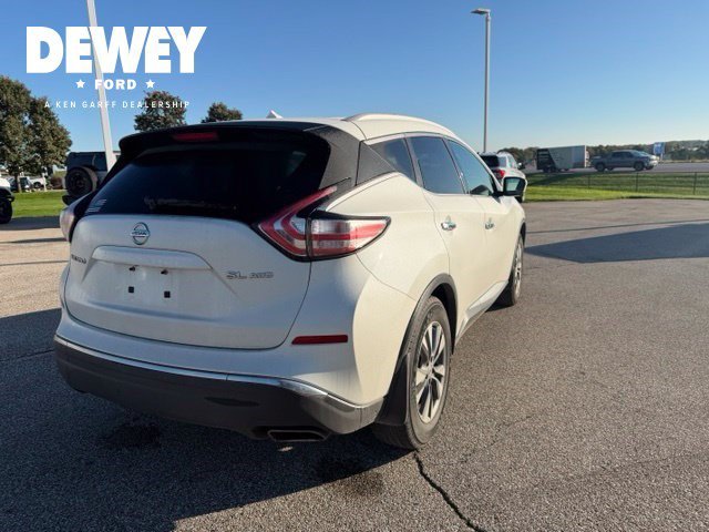 Used 2015 Pearl White Nissan SL image 12