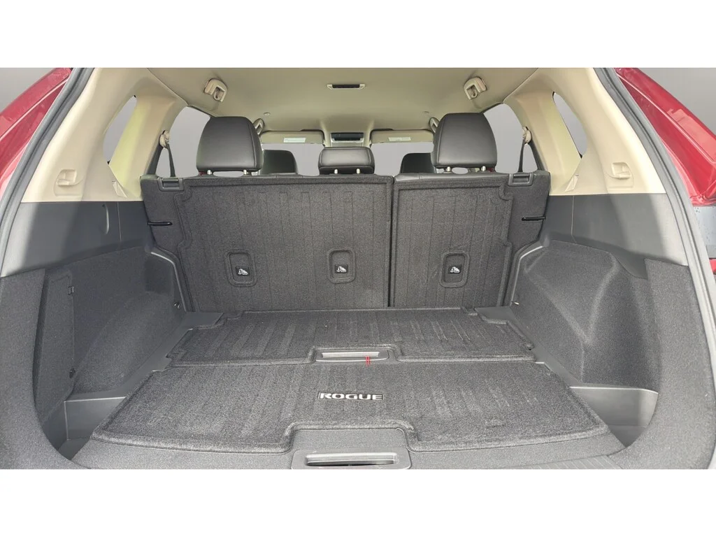 Certified Used 2024 Scarlet Ember Tintcoat Nissan SL image 13