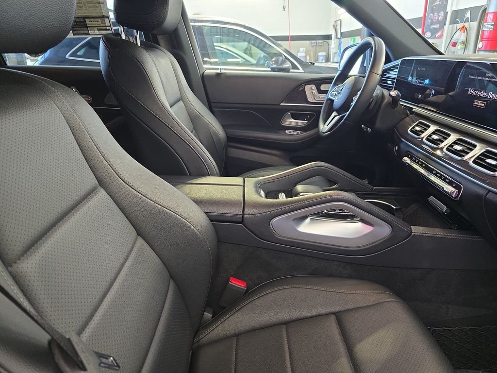 Used 2020 Silver Mercedes-Benz GLS 450 image 10