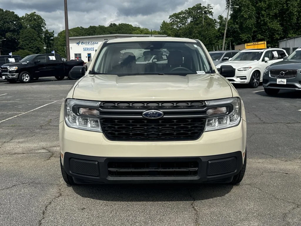 Used 2024  Ford XLT image 2