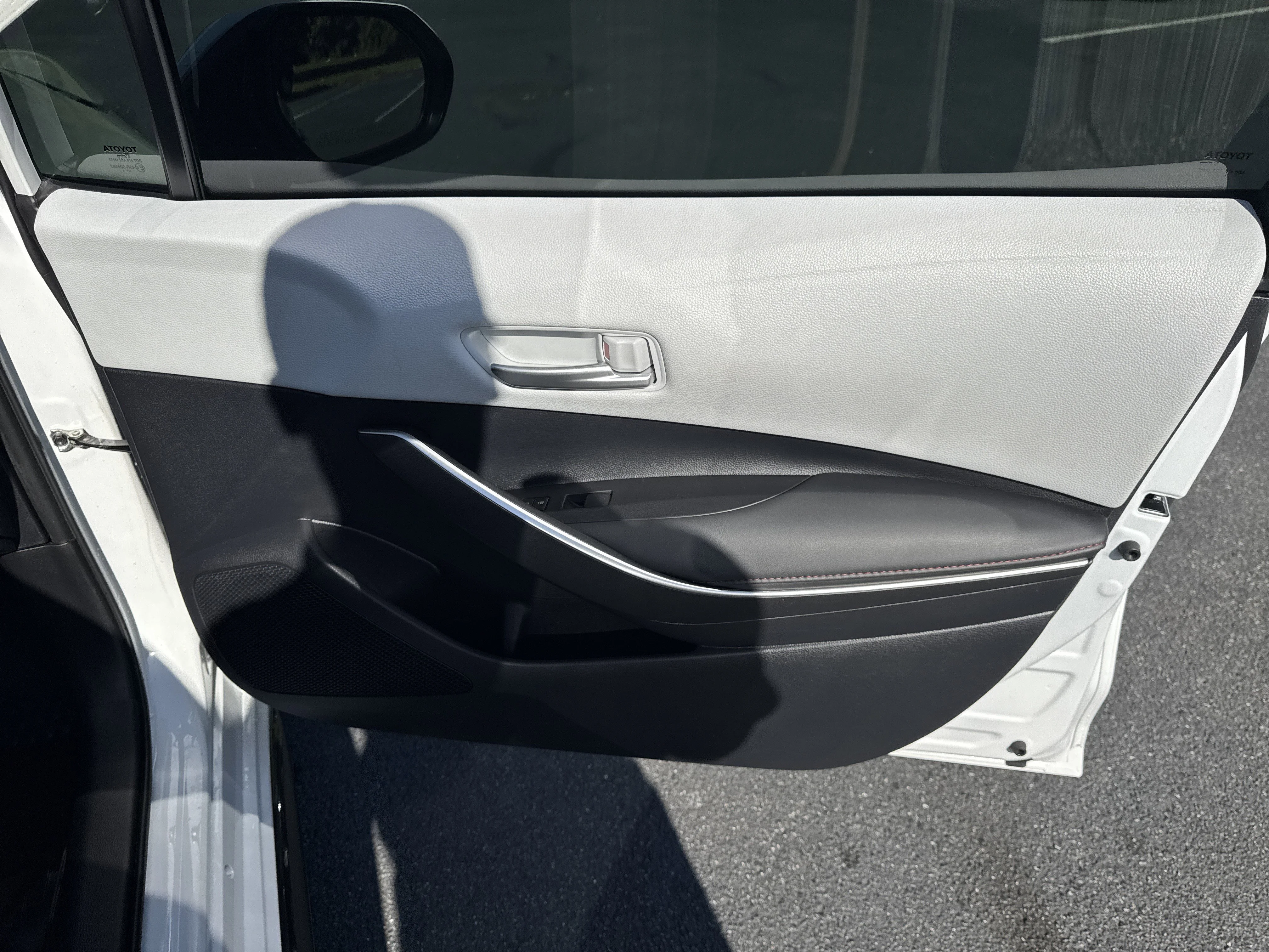 Used 2024  Toyota  image 36