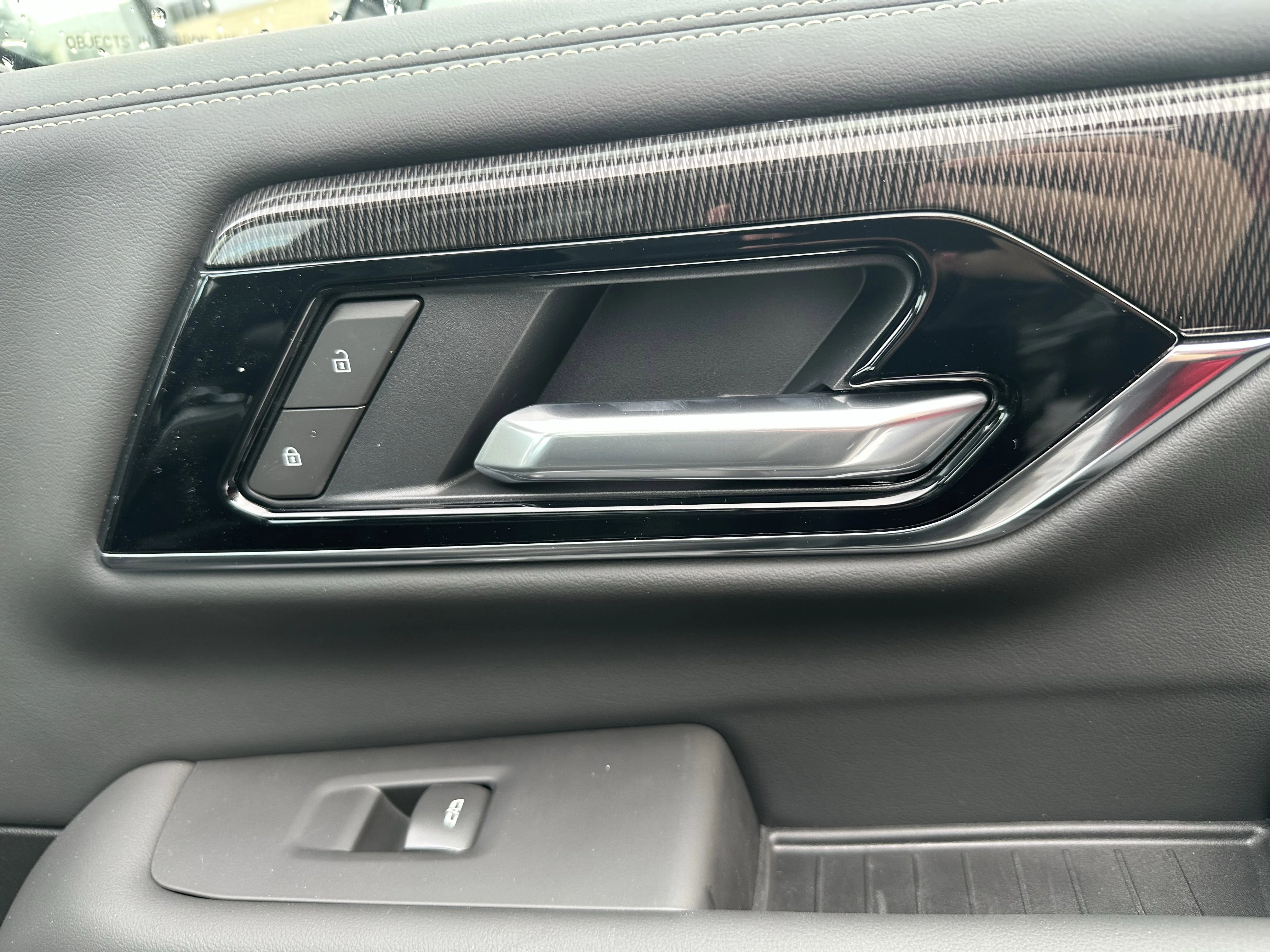 New 2026 Onyx Black GMC Elevation image 20
